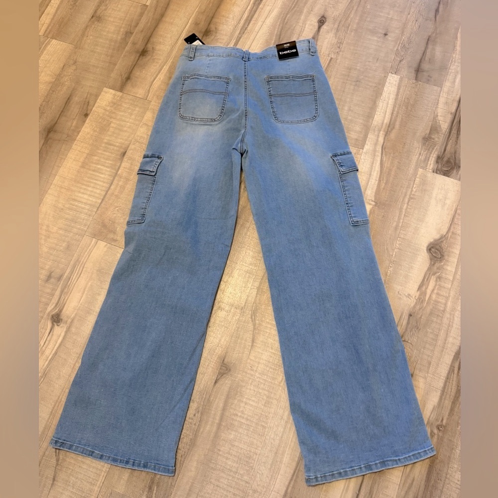 Women’s BeBe Wide Leg Cargo Baggy Jeans - Picture 2 of 5